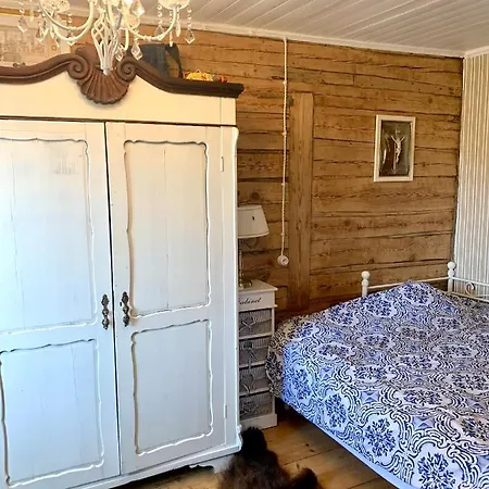 Hubane Hoovimajake Vanalinna Juures Apartment *