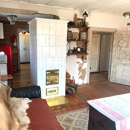 Hubane Hoovimajake Vanalinna Juures Apartment *