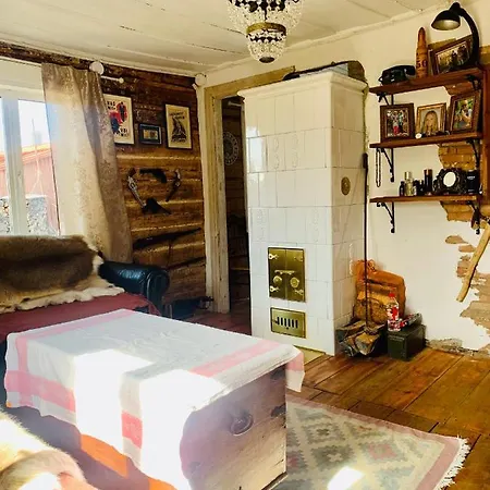 Hubane Hoovimajake Vanalinna Juures Apartment *